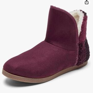 Rockport  NWT Women's Veda Slipper Boot
